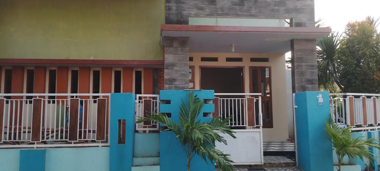 999 Khs 2 Homestay Gilimanuk Exterior foto