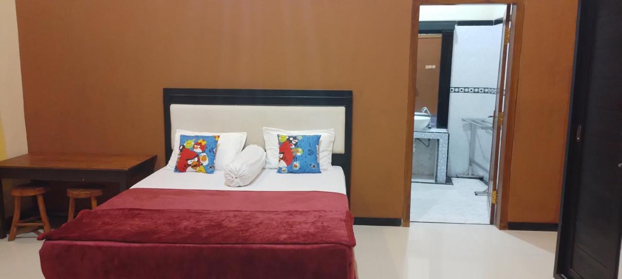 999 Khs 2 Homestay Gilimanuk Exterior foto