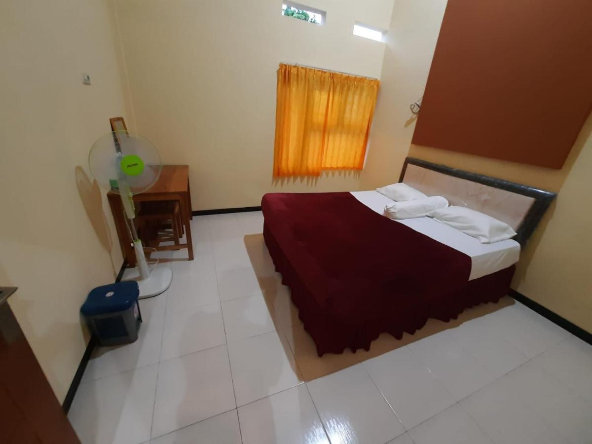 999 Khs 2 Homestay Gilimanuk Exterior foto